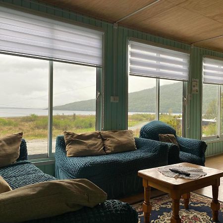 Hosteria Ensenada Puerto Puyuguapi Bagian luar foto