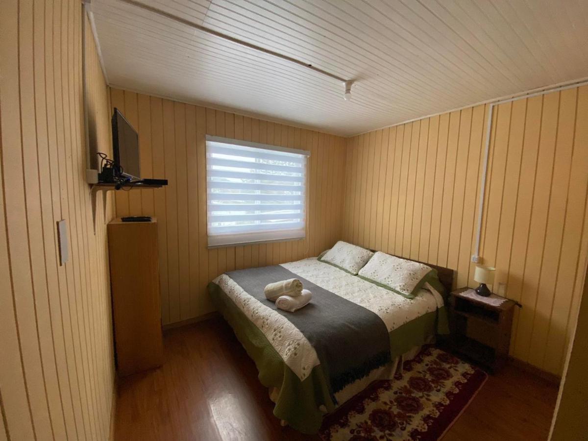 Hosteria Ensenada Puerto Puyuguapi Bagian luar foto